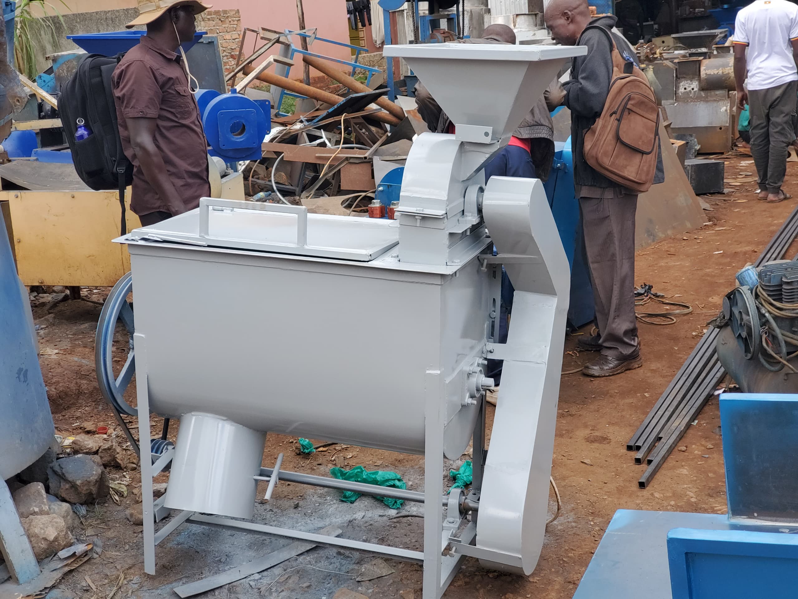 LogoKupa Machinery Uganda — certified steel fabrication & welding experts. We build industrial steel structures, heavy-duty metal works, and cost-effective fabrication for warehouses, factories, and commercial buildings across Uganda & East Africa.